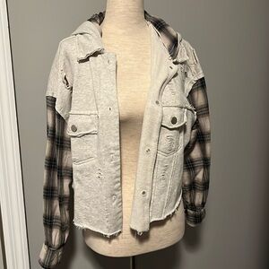 VICI Dance and Marvel jacket xs